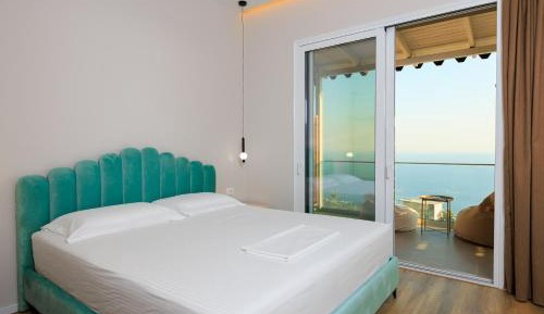 Deluxe Double Room with Sea View
