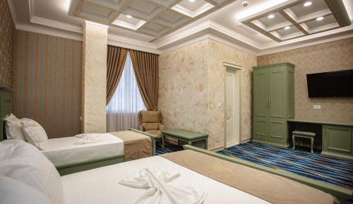 Comfort Triple Room