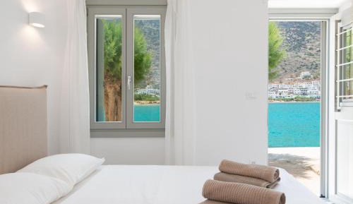 Villa - Beach Front