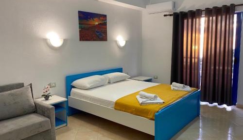 Deluxe Triple Room with Sea View