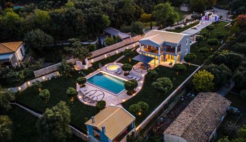Deluxe Villa