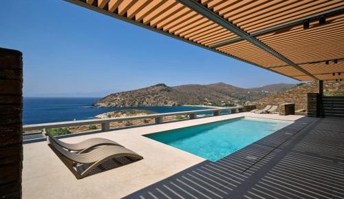 Villa with Sea View