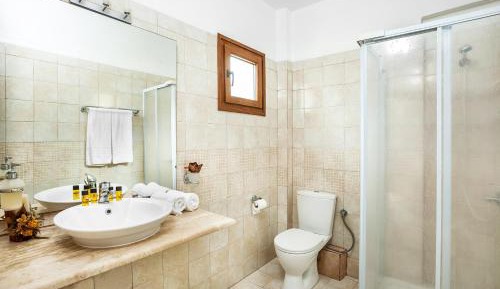Premium Studio with Side Pool View