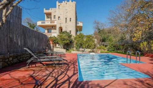 Villa with Private Pool
