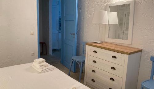 One-Bedroom House