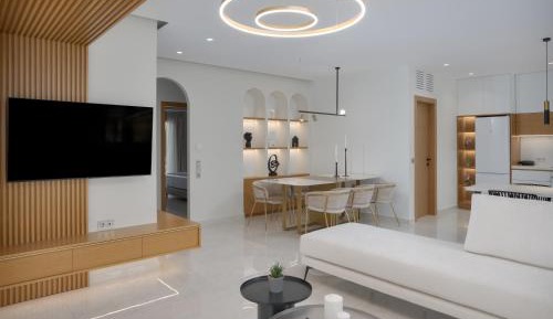 Gold Apartment