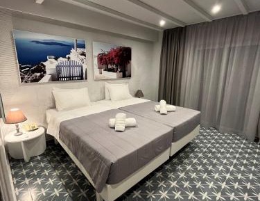 Suite with Garden View