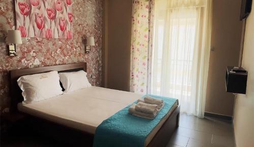 Two-Bedroom Apartment (4 Adults)