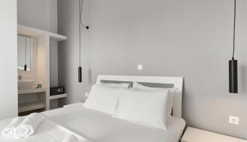 Two-Bedroom Suite Sea View with Jetted Tub