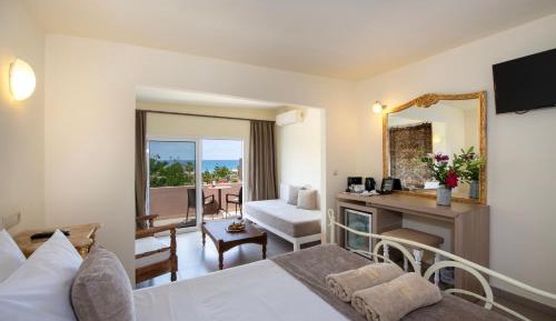 Standard Double Suite