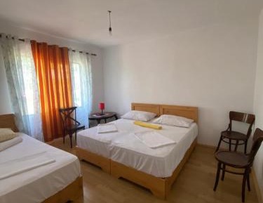 Economy Triple Room with Shared Bathroom