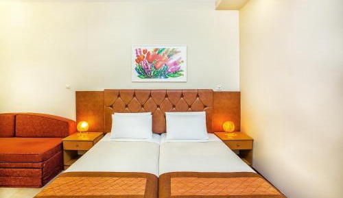 Superior Double Room with Garden View