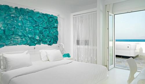 Deluxe Double Room with Outdoor Hot Tub and Sea View