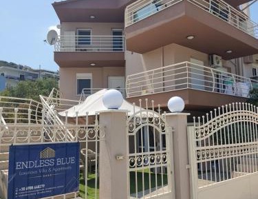 One-Bedroom Villa