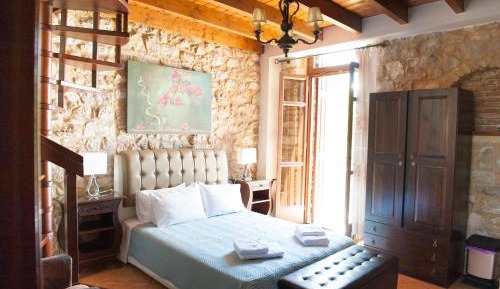 Suite with Garden View