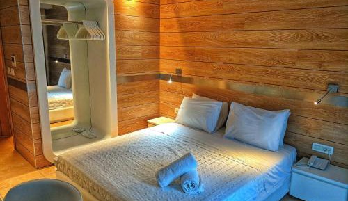 Budget Double Room with City View