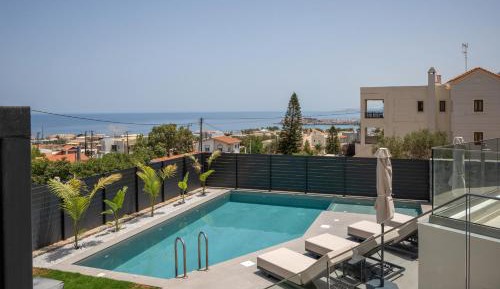 Anama Villa II, with Pool & Town View 