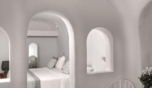 Standard Double Room with Caldera & Sea View