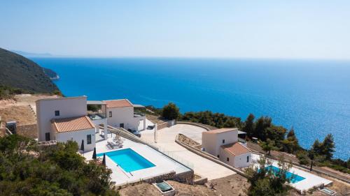 Villa with Sea View