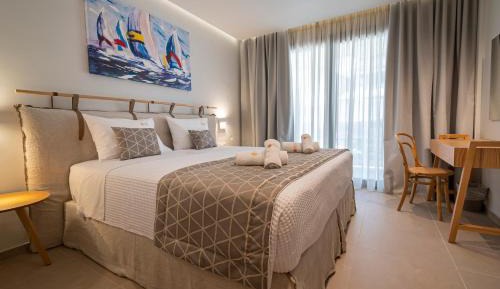 Double or Twin Room with City View