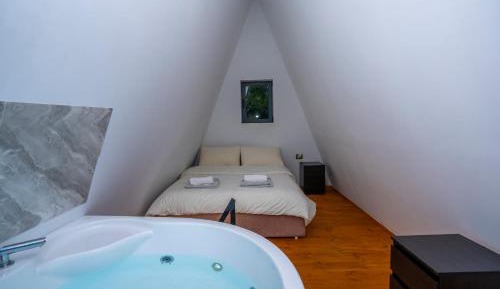 One-Bedroom Chalet