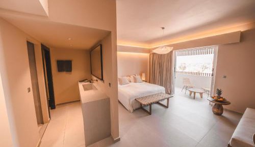 Junior Suite with Balcony