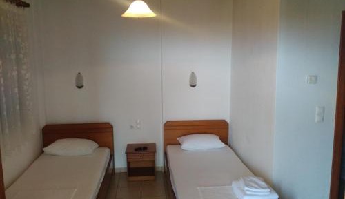 Double or Twin Room with Meteora View