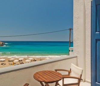 Studio with Sea View