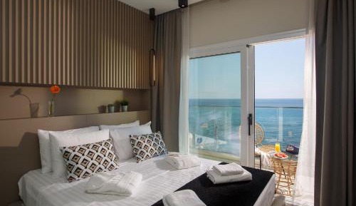 Villa - Beach Front