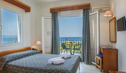 Studio with Sea View (2 Adults)