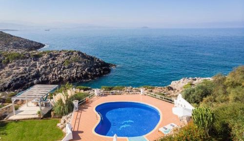 Villa with Sea View