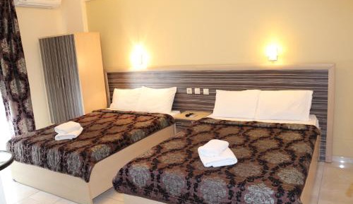 Superior Queen Room with Two Queen Beds