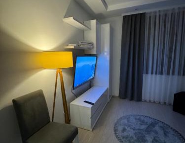 Double Room with Shared Toilet