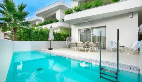 Villa with Private Pool