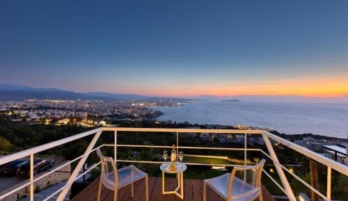 Unlimited Blue Chania Four Bedroom Summer House
