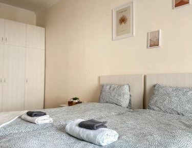 Twin Room with Shared Bathroom