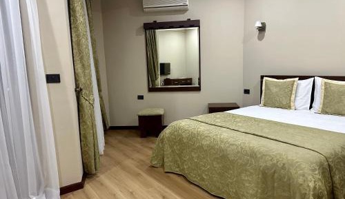 Double Room with Lake View