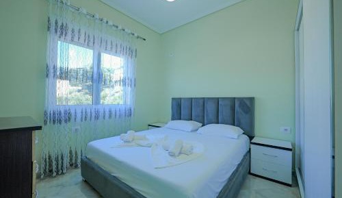 Double Room with Balcony and Sea View