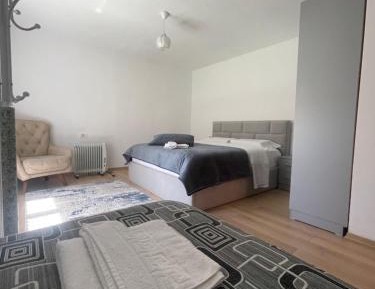 Double Room with Private Bathroom