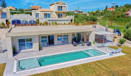 Deluxe Villa