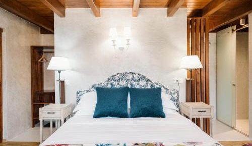 Suite with Garden View