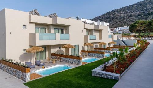 Junior Suite with Private Pool