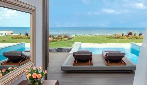 Premium Energy Suite Sea View with Private Pool and Soul Sauna
