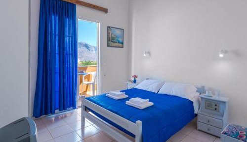 Two-Bedroom Apartment with Balcony and Sea View