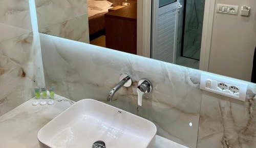 Deluxe Family Suite