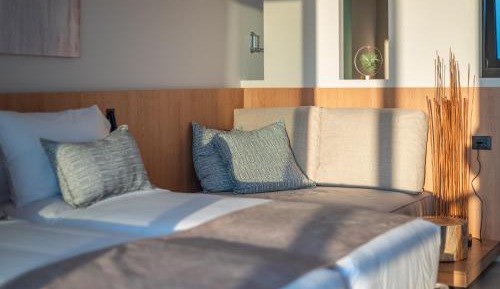 Double Premium Sea View and Balcony