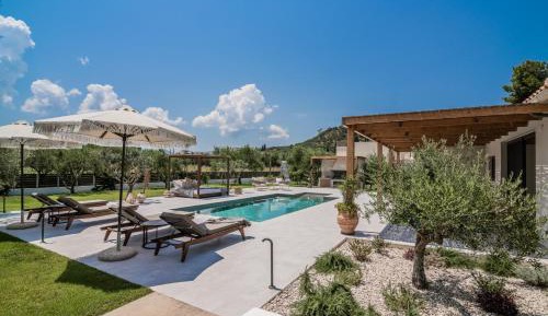 Villa with Private Pool