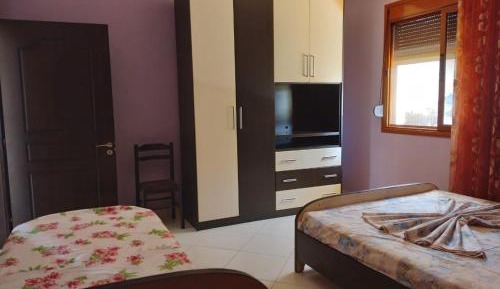 Triple Room with Bathroom