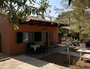 Villa - Beach Front