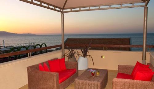 Penthouse Studio with Sea View (2 Adults)